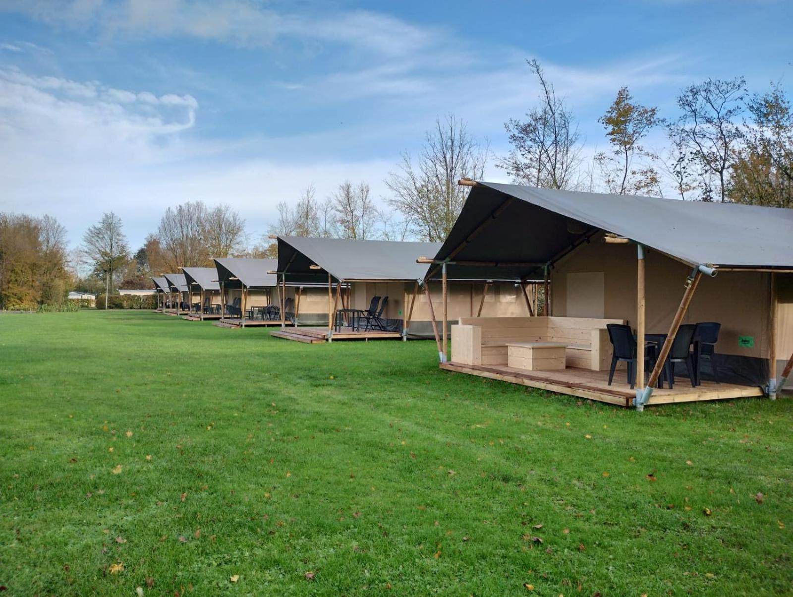Camping Alkenhaer Appelscha Trekkerstent Safaritent מראה חיצוני תמונה